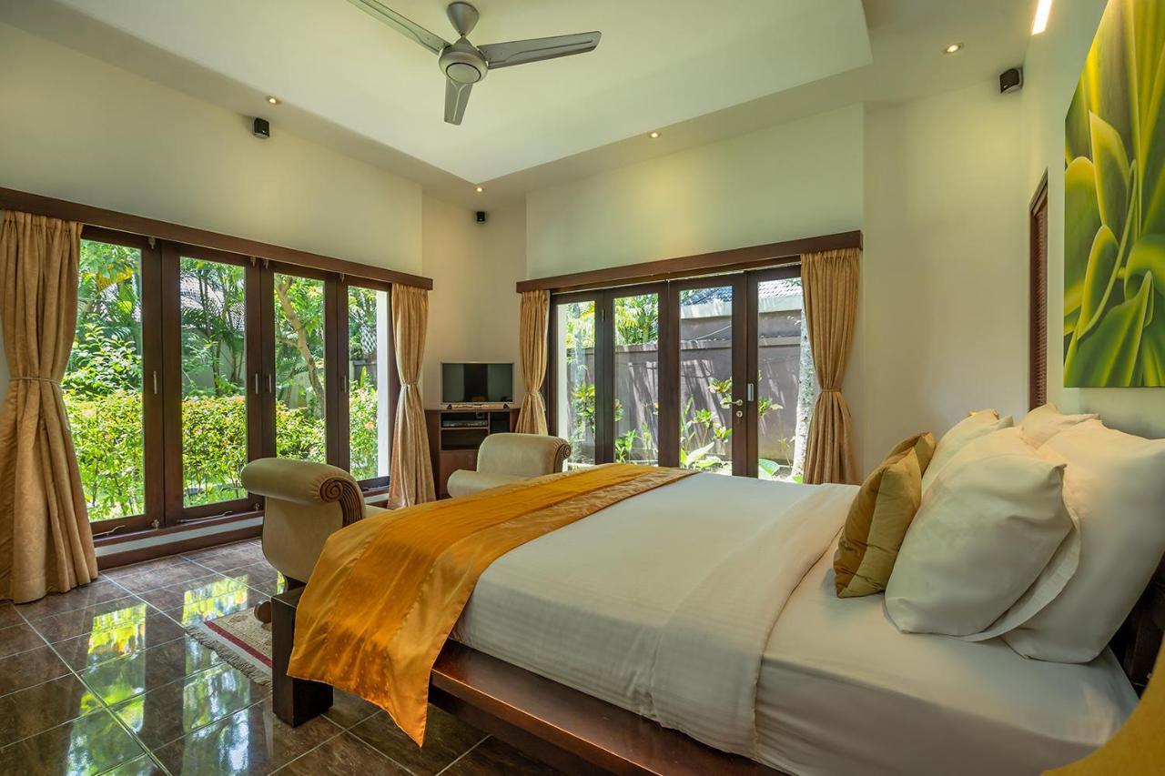 Bali Villa Lotus Seminyak Exterior foto